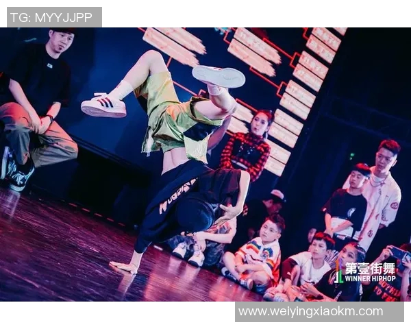 武汉街舞队的奋斗与蜕变：一段激情与梦想交织的街舞纪实之旅