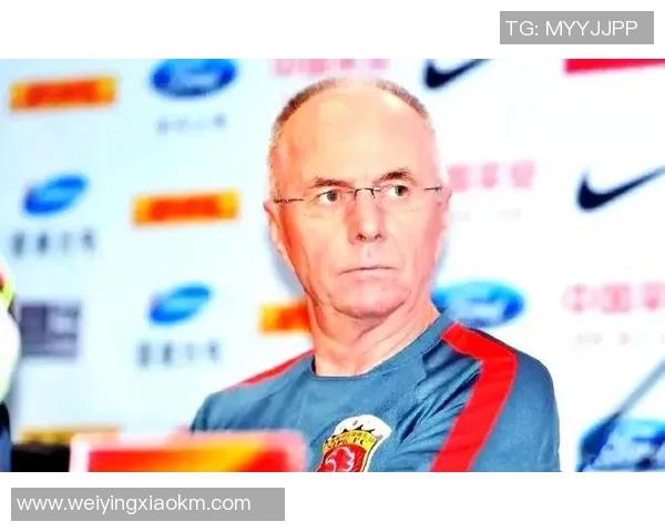 76年生的足球明星们的传奇人生与辉煌成就回顾